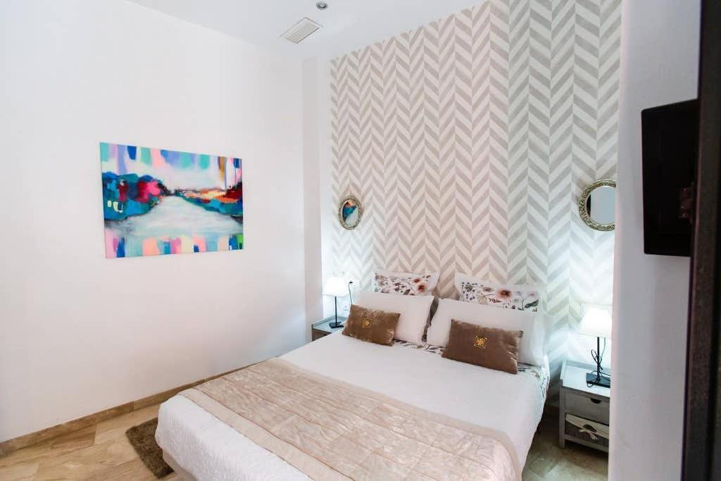 Cheap & Chic In The Center Of Sevilla Екстер'єр фото