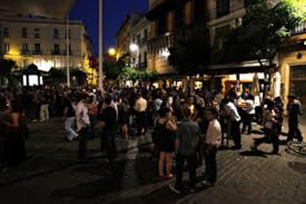 Cheap & Chic In The Center Of Sevilla Екстер'єр фото