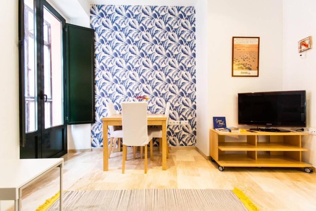 Cheap & Chic In The Center Of Sevilla Екстер'єр фото